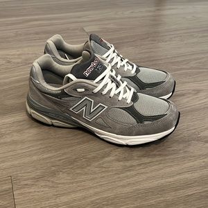 New balance 990v3